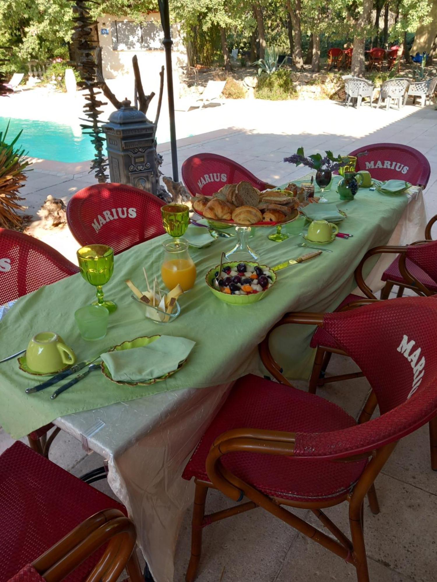 Les Lezards 2 Au Soleil Draguignan Bed & Breakfast Exterior photo