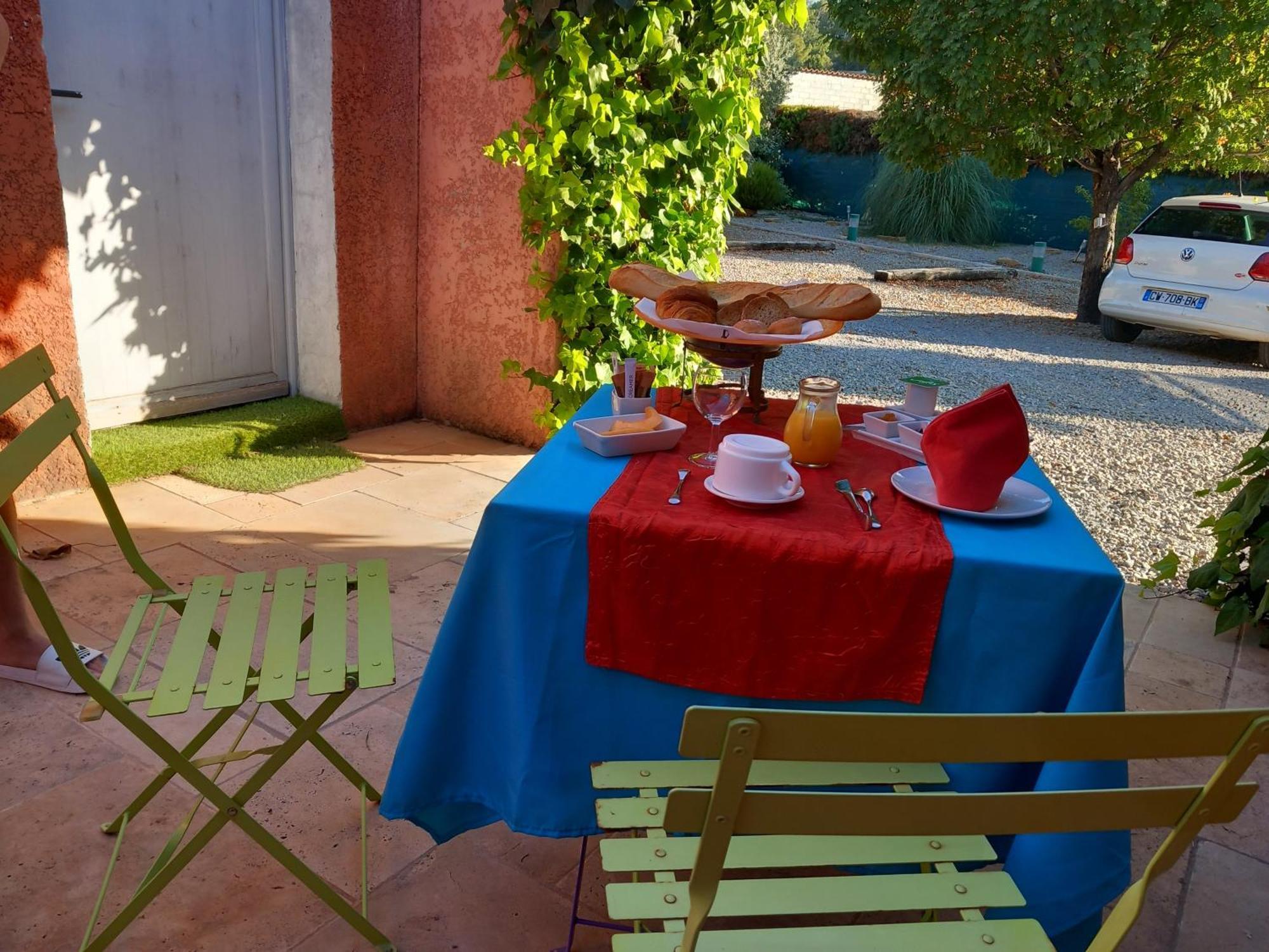 Les Lezards 2 Au Soleil Draguignan Bed & Breakfast Exterior photo