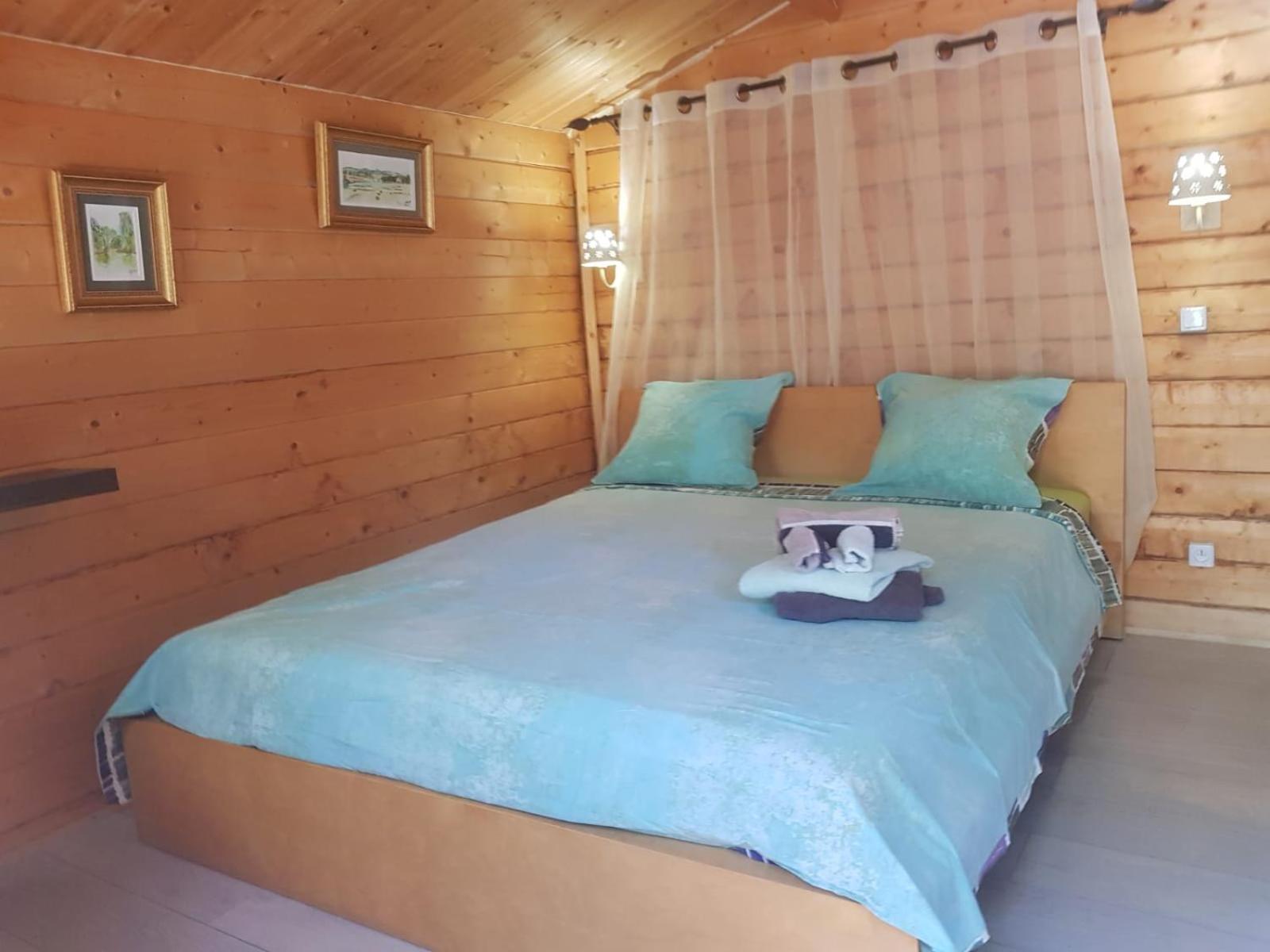 Les Lezards 2 Au Soleil Draguignan Bed & Breakfast Exterior photo